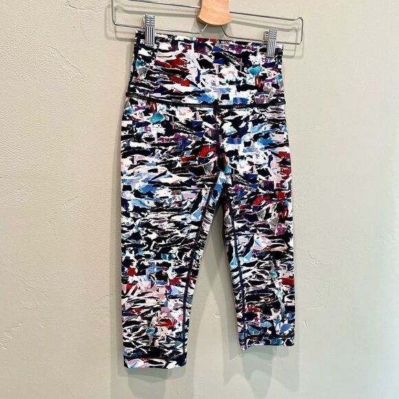 Lululemon Wunder Under Hi-Rise 1/2 Tight Leggings - Size: 4 - Picture 7 of 11